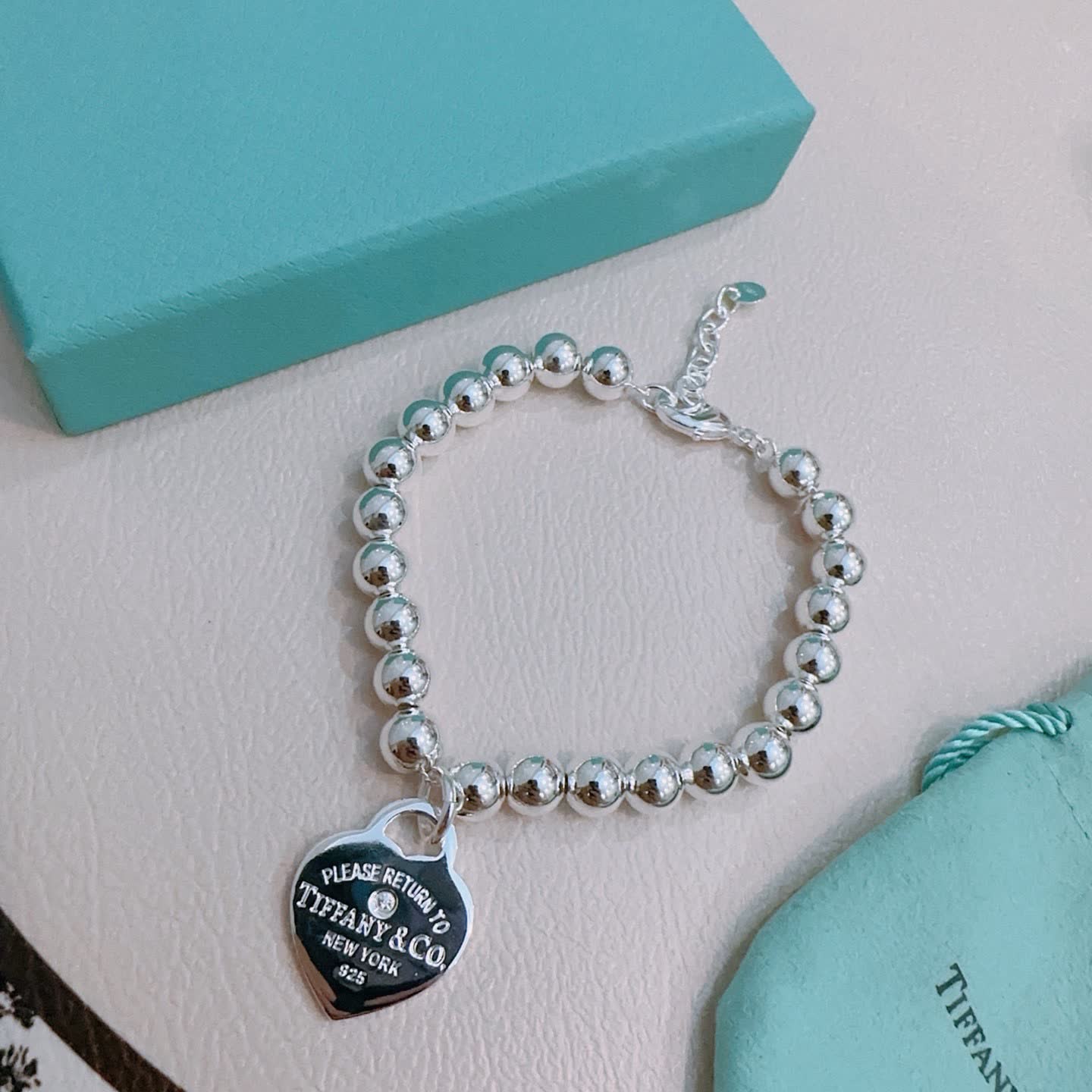 Tiffany & Co. Return to Tiffany Silver Bead Bracelet